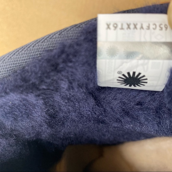 UGG Classic MINI Zodiac Boots Color Starry Night - Picture 15 of 16